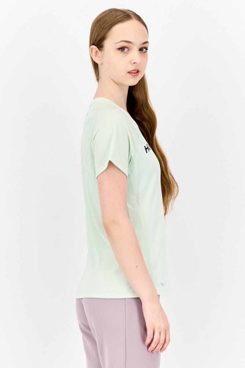 Hoka تي شيرت رياضي نسائي بأكمام قصيرة مناسب في الهواء الطلق، أخضر نعناعي - Image 4